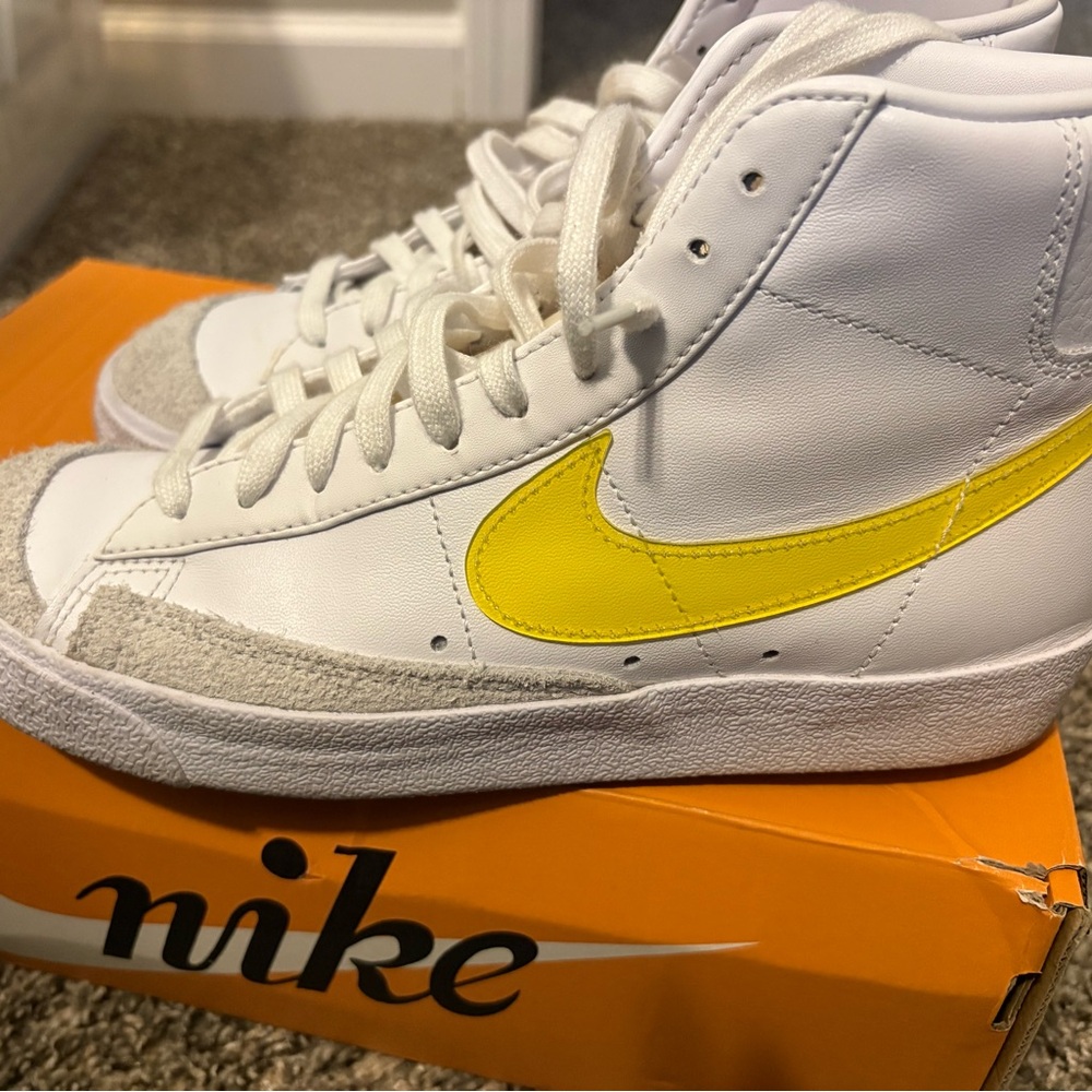 Nike White and Yellow High-Tops